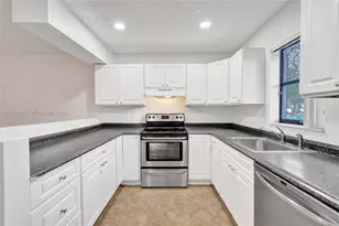 9340 SW 61st Way, Boca Raton, FL 33428 - Photo 4