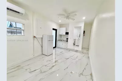 17802 SW 152nd Ct, Miami, FL 33187 - Photo 2