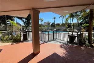 8290 Lake Dr, Doral, FL 33166 - Photo 38