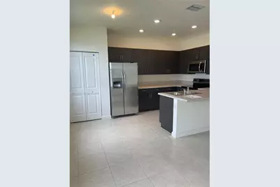 20564 NE 5th Pl, Miami, FL 33179 - Photo 8