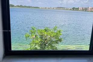 20564 NE 5th Pl, Miami, FL 33179 - Photo 24