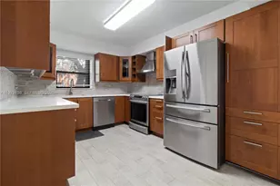 16401 Golf Club Rd, Weston, FL 33326 - Photo 2