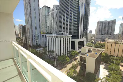 951 Brickell Ave #1409, Miami, FL 33131 - Photo 6