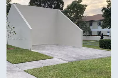 706 Gardens Dr #101, Pompano Beach, FL 33069 - Photo 16