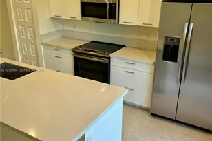 8031 NW 104th Ave, Doral, FL 33178 - Photo 18