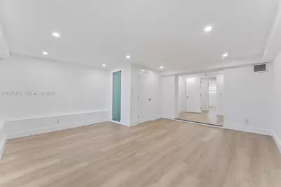 2548 Tortugas Ln, Fort Lauderdale, FL 33312 - Photo 20