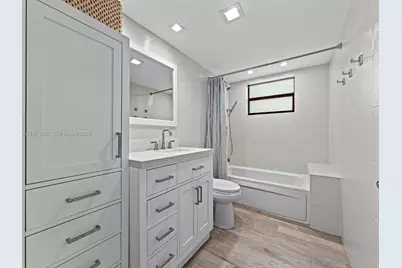 55 Ocean Lane Dr #1035, Key Biscayne, FL 33149 - Photo 16