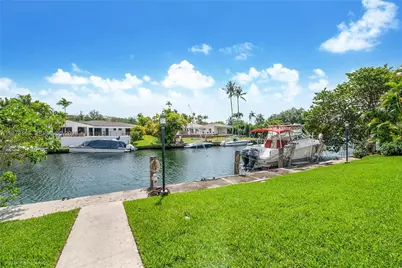 1265 S Alhambra Cir #A, Coral Gables, FL 33146 - Photo 16