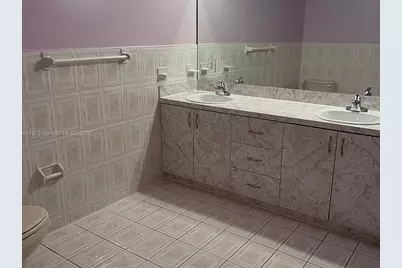 2436 Raleigh St, Hollywood, FL 33020 - Photo 18