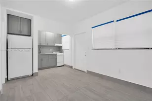 13390 NE 6th Ave, North Miami, FL 33161 - Photo 4