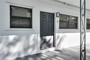13390 NE 6th Ave, North Miami, FL 33161 - Photo 2