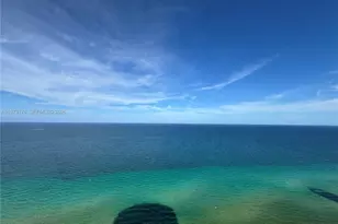2711 S Ocean Dr, Hollywood, FL 33019 - Photo 2