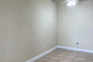 1661 SE 29th Ct, Homestead, FL 33035 - Photo 16