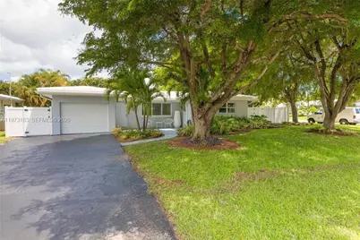 1791 NE 46th St, Oakland Park, FL 33334 - Photo 22