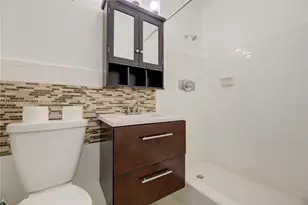 1791 NE 46th St, Oakland Park, FL 33334 - Photo 16