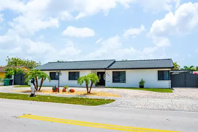 2401 SW 132nd Ave, Miami, FL 33175 - Photo 2