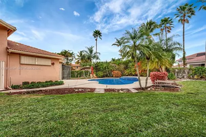 546 NW 118th Ter, Coral Springs, FL 33071 - Photo 54