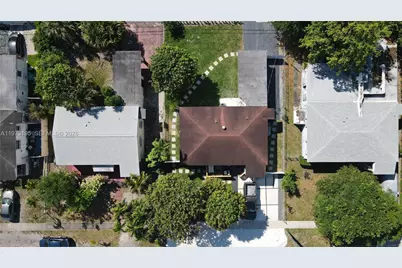 150 NE 169th Ter, North Miami Beach, FL 33162 - Photo 50