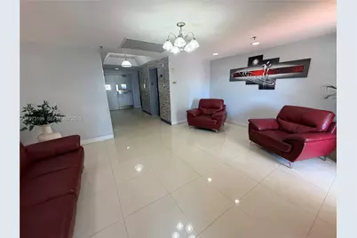 1825 W 44th Pl #206, Hialeah, FL 33012 - Photo 16