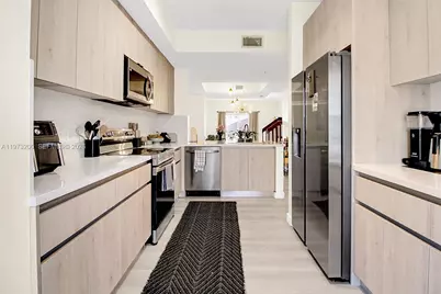 742 NE 90th St #402, Miami, FL 33138 - Photo 2