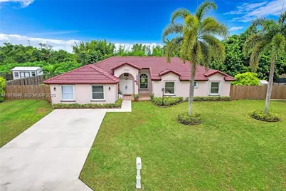 28565 SW 158th Ct #A, Homestead, FL 33033 - Photo 1