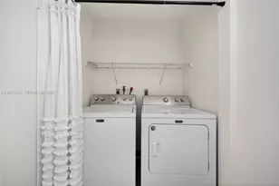 10274 SW 222nd St, Cutler Bay, FL 33190 - Photo 20