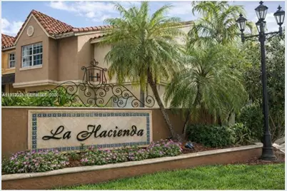 18324 NW 68th Ave #H, Hialeah, FL 33015 - Photo 1