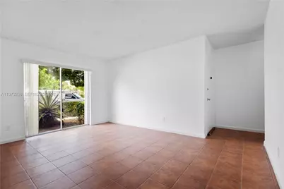 5216 NE 6th Ave #B3, Oakland Park, FL 33334 - Photo 12