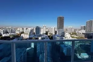 700 NE 25th St, Miami, FL 33137 - Photo 1