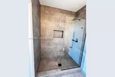 700 NE 25th St #1701, Miami, FL 33137 - Photo 14