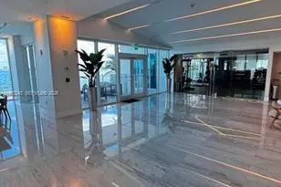 700 NE 25th St, Miami, FL 33137 - Photo 24