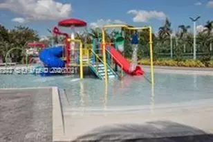 10521 NW 81st Terrace, Doral, FL 33178 - Photo 24