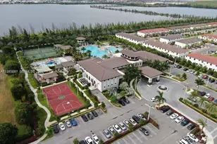 10521 NW 81st Terrace, Doral, FL 33178 - Photo 12