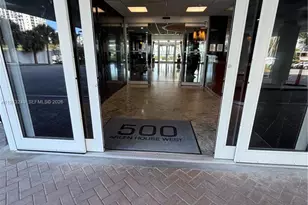 500 Bayview Dr, Sunny Isles Beach, FL 33160 - Photo 2