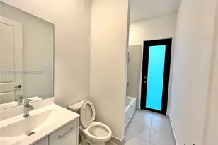 17324 SW 41st St, Miramar, FL 33029 - Photo 24