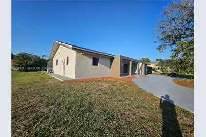 11761 NW 27th Ct, Plantation, FL 33323 - Photo 54