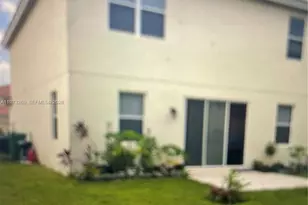 730 NW Leonardo Cir, Port Saint Lucie, FL 34986 - Photo 2