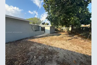 1855 NW 121st St, Miami, FL 33167 - Photo 10