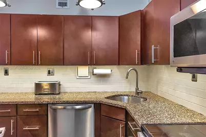 1200 West Ave #423, Miami Beach, FL 33139 - Photo 6