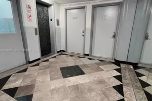 1100 Collins Ave, Miami Beach, FL 33139 - Photo 18
