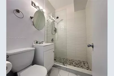 1100 Collins Ave #303, Miami Beach, FL 33139 - Photo 4