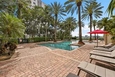 17150 N Bay Rd #2210, Sunny Isles Beach, FL 33160 - Photo 30