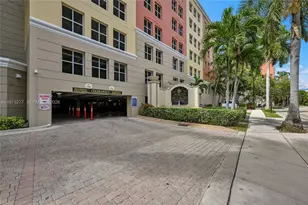 17150 N Bay Rd, Sunny Isles Beach, FL 33160 - Photo 1
