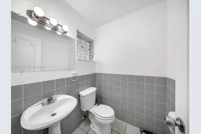 1530 NE 191st St #306, Miami, FL 33179 - Photo 14