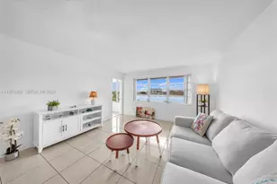 1530 NE 191st St, Miami, FL 33179 - Photo 1