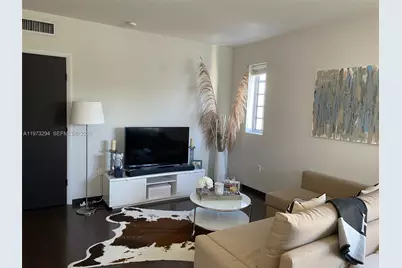 435 21st St #307, Miami Beach, FL 33139 - Photo 1