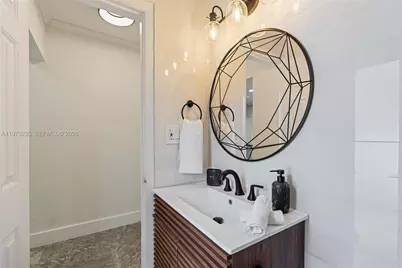 5900 NE 15th Ave, Fort Lauderdale, FL 33334 - Photo 22