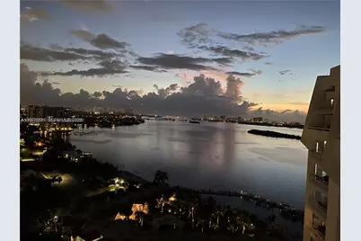 2000 Towerside Ter #1905, Miami, FL 33138 - Photo 10