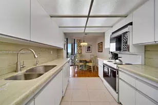 2000 Towerside Terrace, Miami, FL 33138 - Photo 6