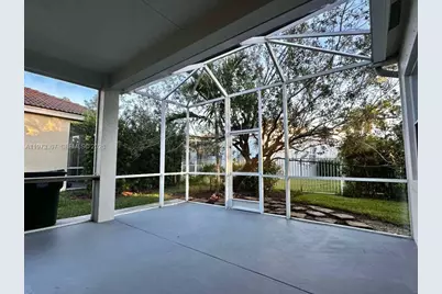 1761 Aspen Ln, Weston, FL 33327 - Photo 18